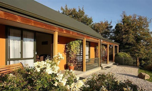 Alpine Garden Motel Ханмер Спрингс Екстериор снимка